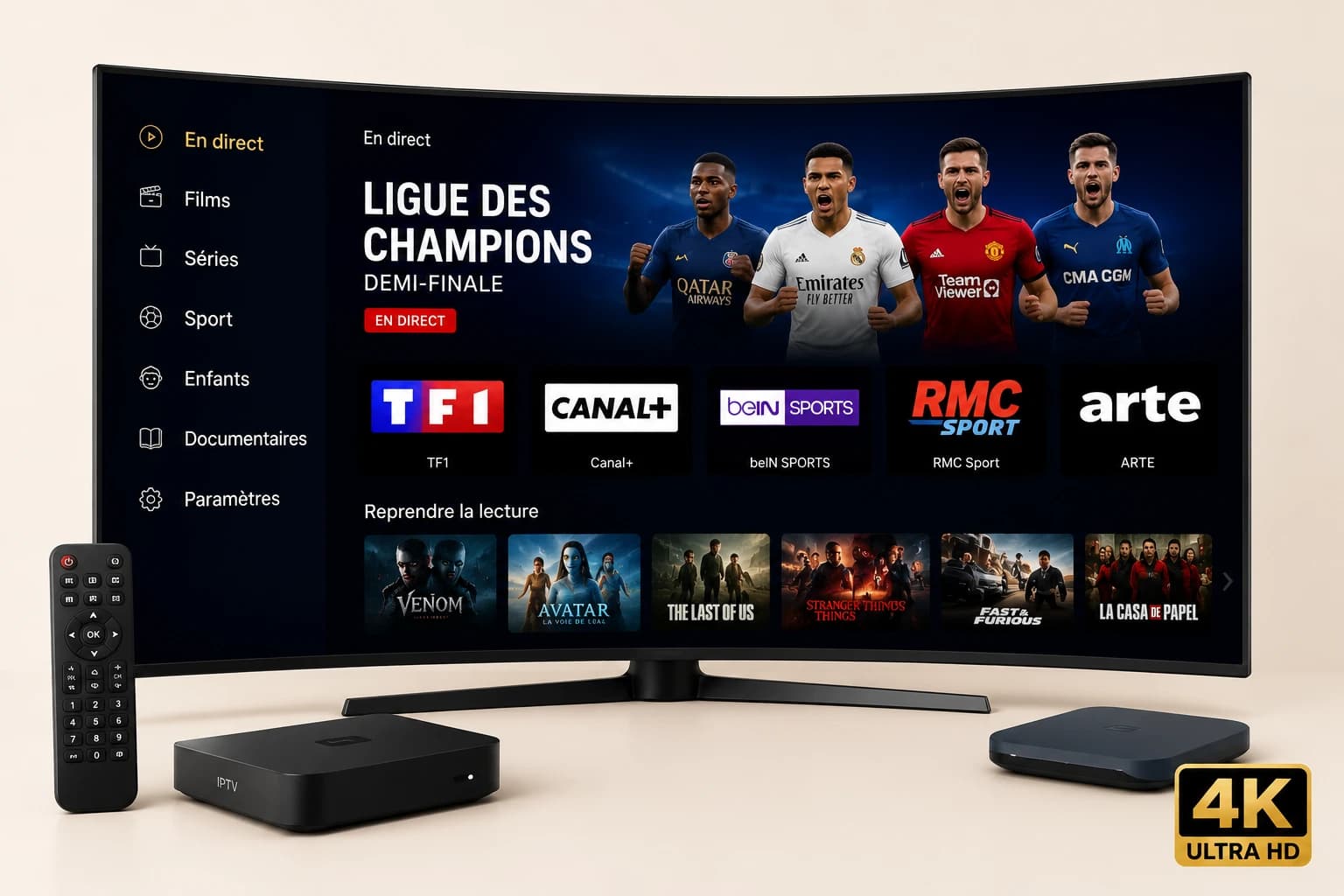 Box IPTV et télécommande devant un téléviseur affichant l'interface Ligue des Champions avec les chaînes TF1, Canal+, beIN Sports, RMC Sport et Arte en 4K Ultra HD